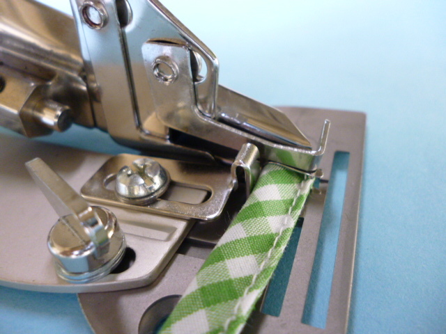 ニッポー NB-802 (四つ折カノコラッパセット) ミシン・縫製・用具ショップ